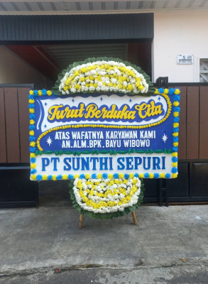 Papan Bunga Duka di Bojong Loa