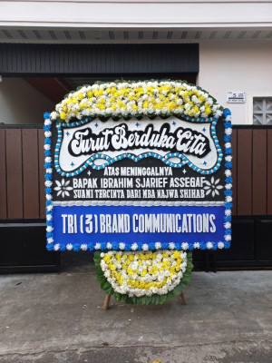 Papan Bunga Duka di Bojong Loa